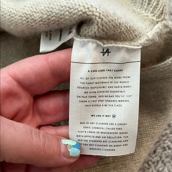 Naadam Women's V-Neck Cashmere Sweater in Beige - Picture 5 of 8